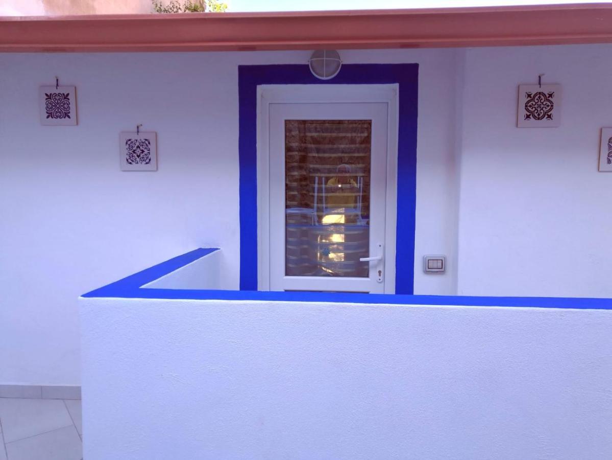 Вилла La Porta Blu Теулада Экстерьер фото